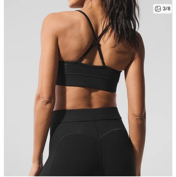 ALO Yoga Relay Black and White Women's Alosoft Bra Medium - Picture 2 of 8